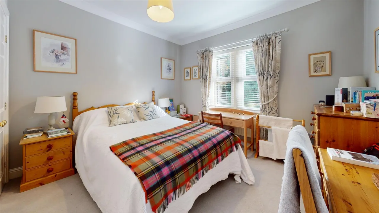 Heather Court, Ilkley, LS29, photo 16