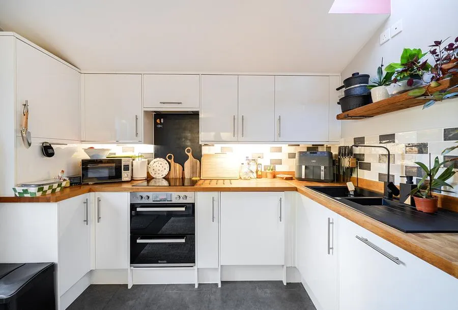 Walk Mill Lane, Kingswood, GL12, photo 13