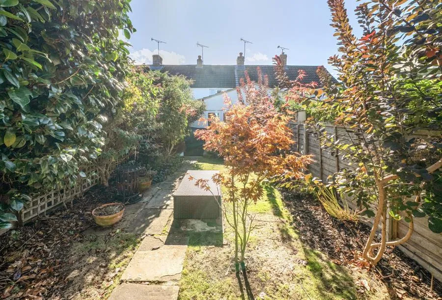 Walk Mill Lane, Kingswood, GL12, photo 17
