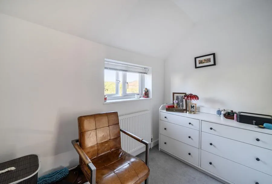 Walk Mill Lane, Kingswood, GL12, photo 11