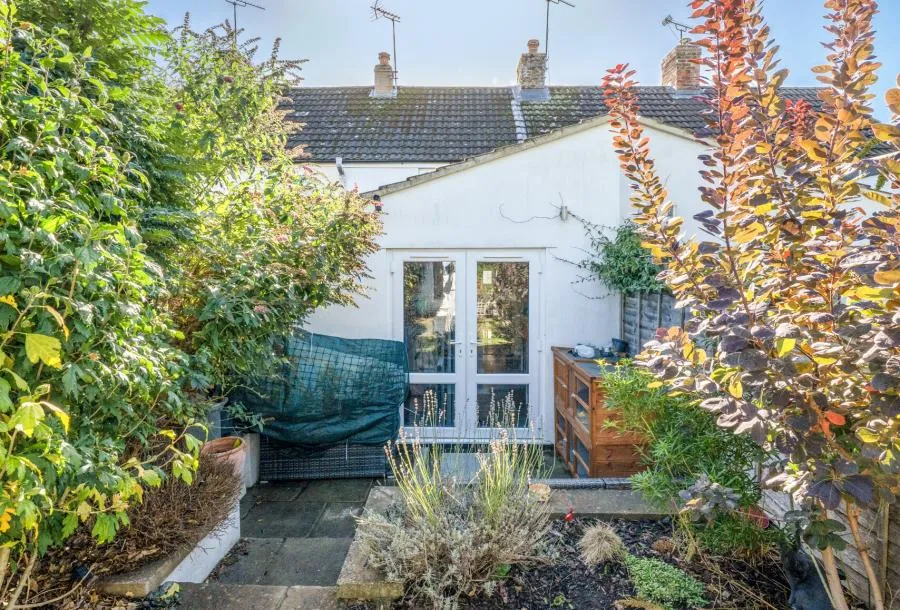 Walk Mill Lane, Kingswood, GL12, photo 3