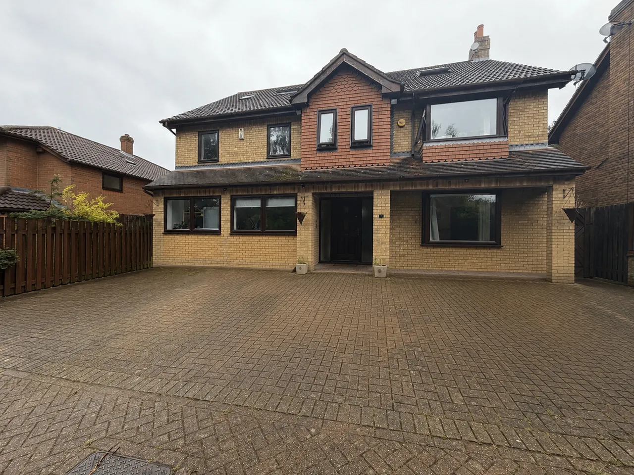 flat to rent — Krypton close, Shenley Lodge