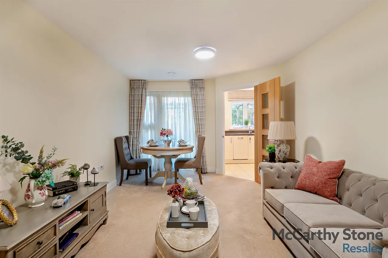 London Road, St. Albans, AL1, photo 5