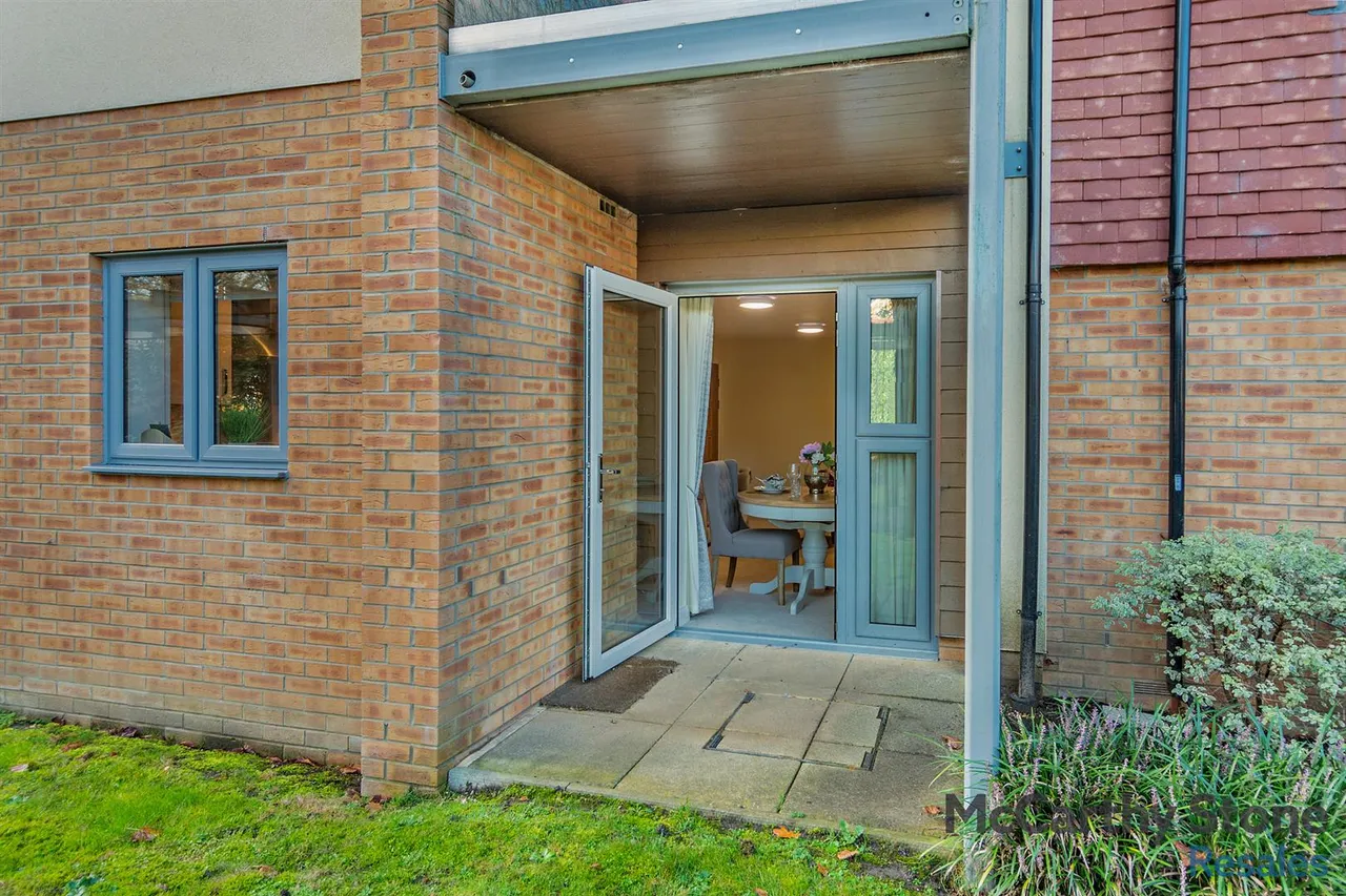 London Road, St. Albans, AL1, photo 3