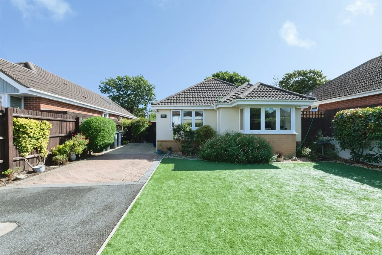 Kinson Road, Bournemouth, BH10, photo 8