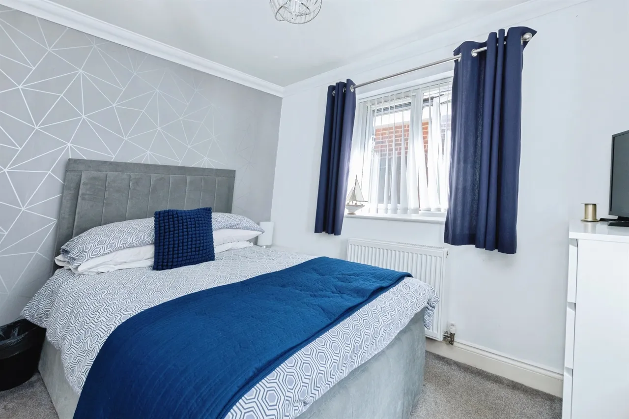 Kinson Road, Bournemouth, BH10, photo 4