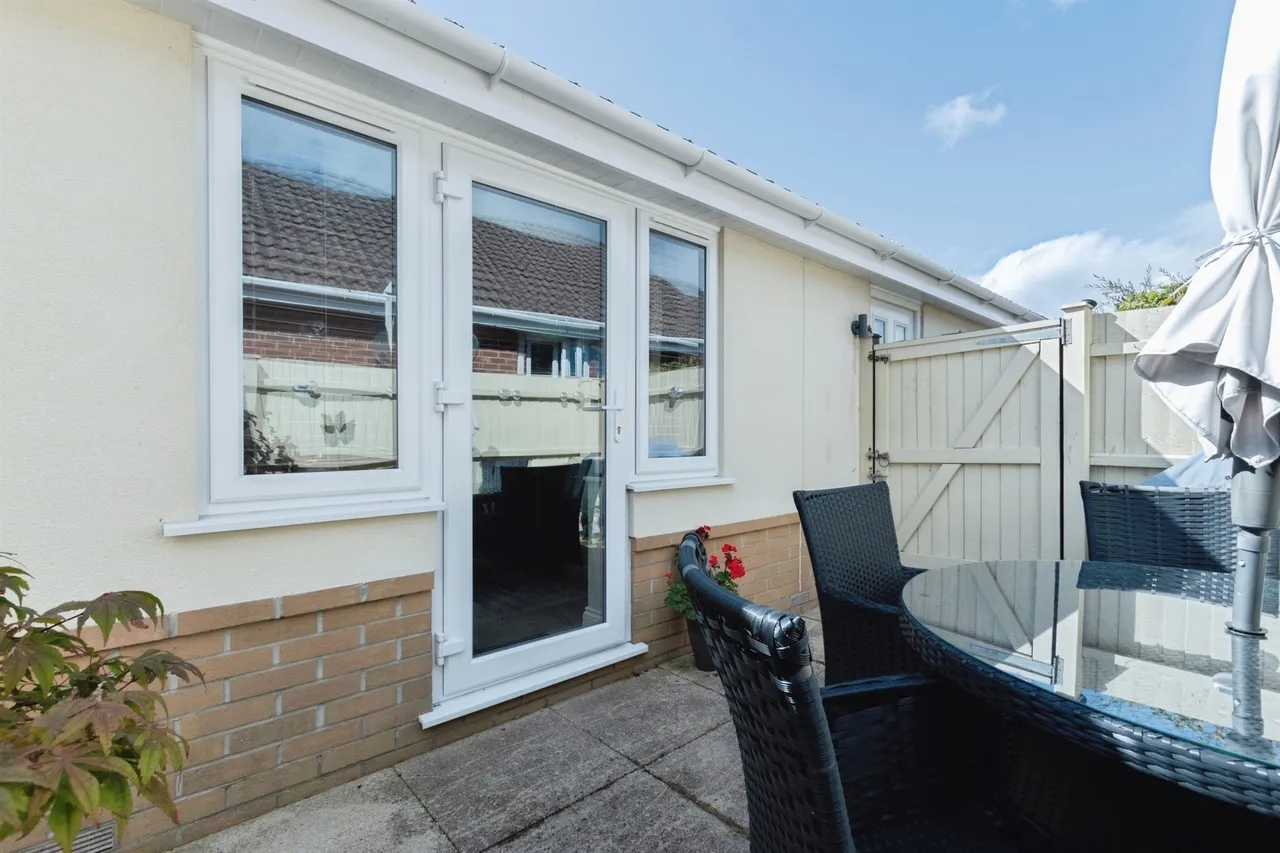 Kinson Road, Bournemouth, BH10, photo 13