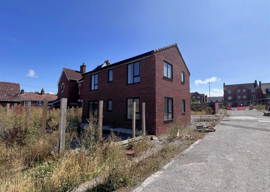 The Firs & 2B Henley Way, Walrow Road, Highbridge, TA9 4AB, photo 18