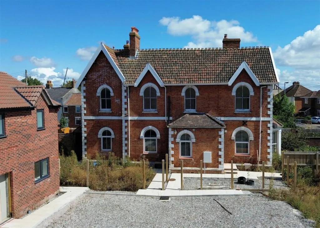 The Firs & 2B Henley Way, Walrow Road, Highbridge, TA9 4AB, photo 10