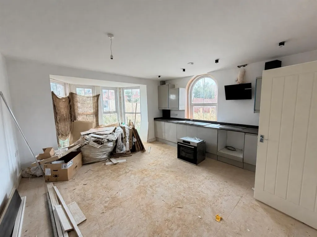 The Firs & 2B Henley Way, Walrow Road, Highbridge, TA9 4AB, photo 11