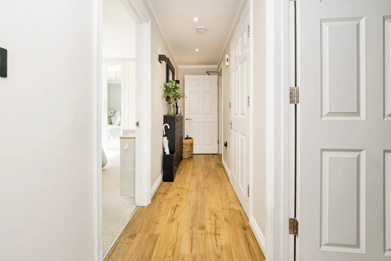 North Street, HORNCHURCH, Essex, RM11, photo 14