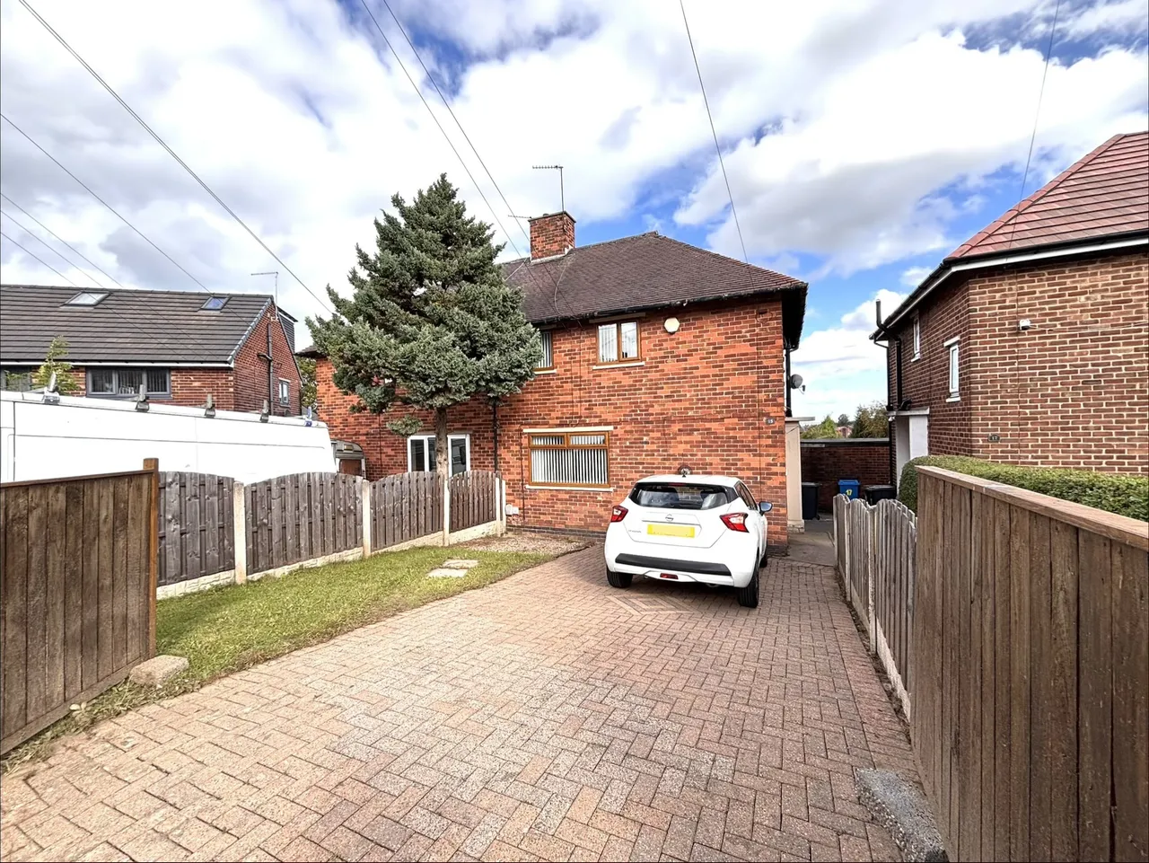 2 bed house to rent — Jermyn Close, Birley, Sheffield, S12