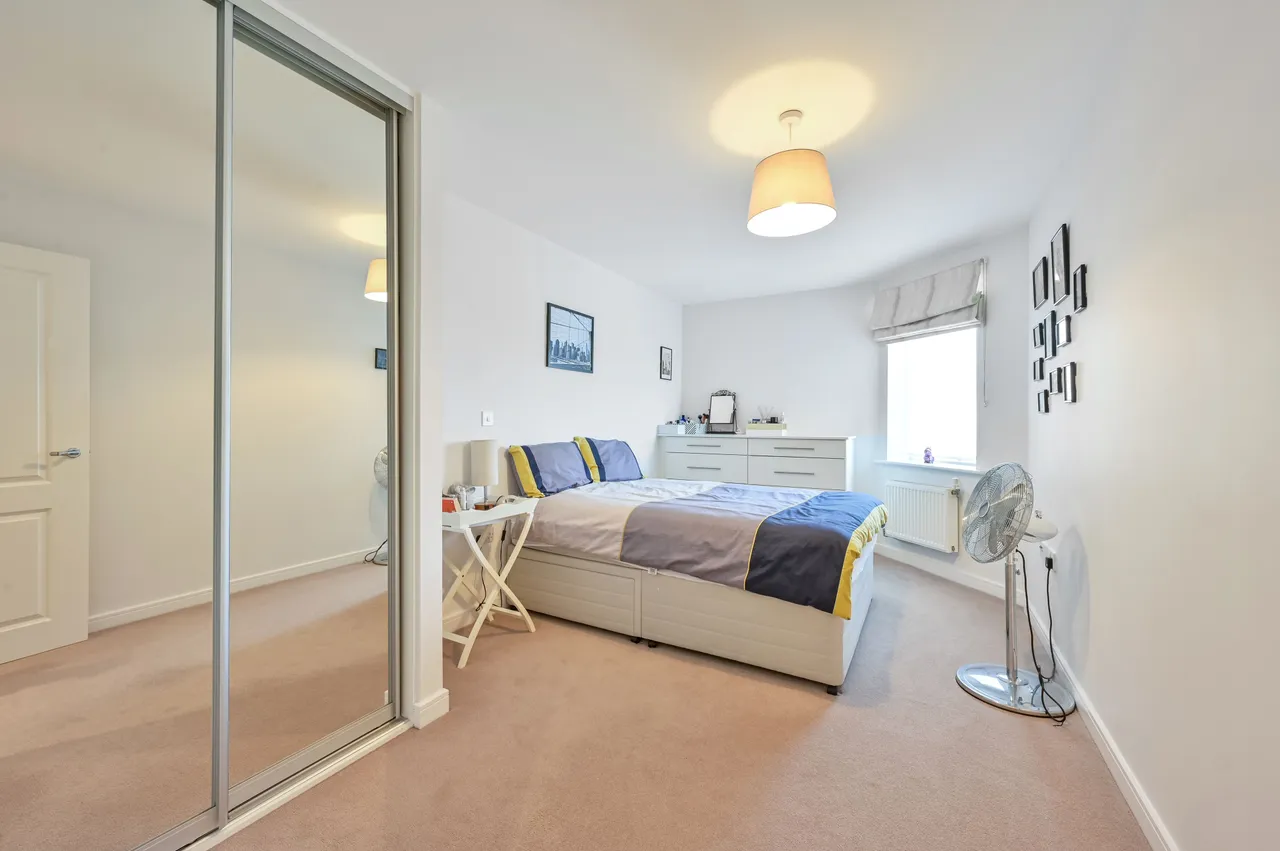 Flat 15, 328 Kingston Road, London, photo 6