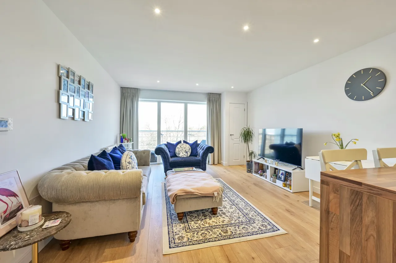 Flat 15, 328 Kingston Road, London, photo 5