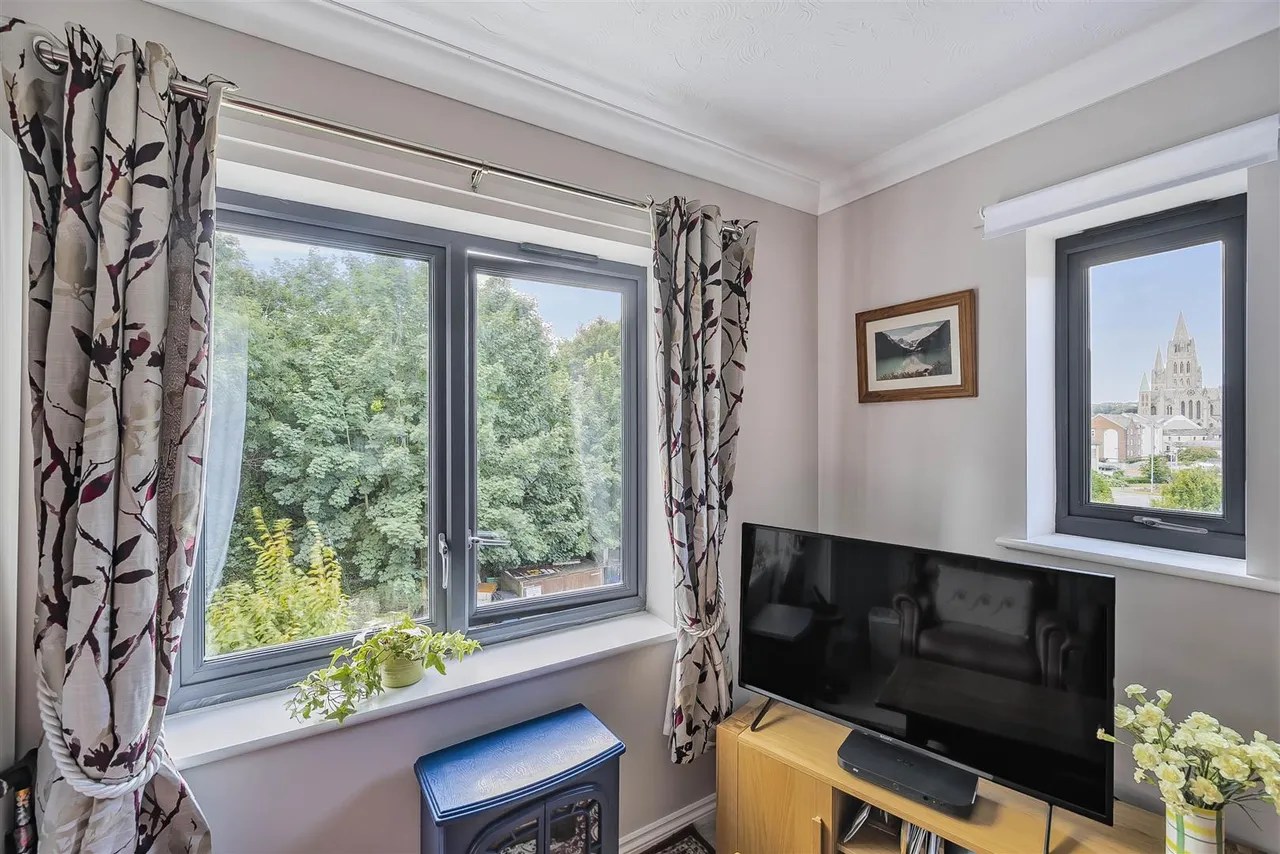 St. Clements Hill, Truro, TR1, photo 8