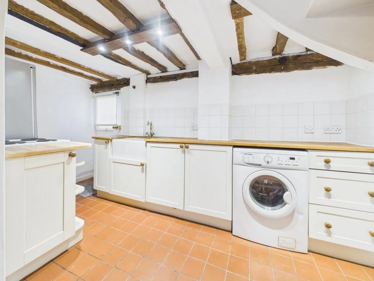 Wycombe End, Beaconsfield, HP9, photo 2