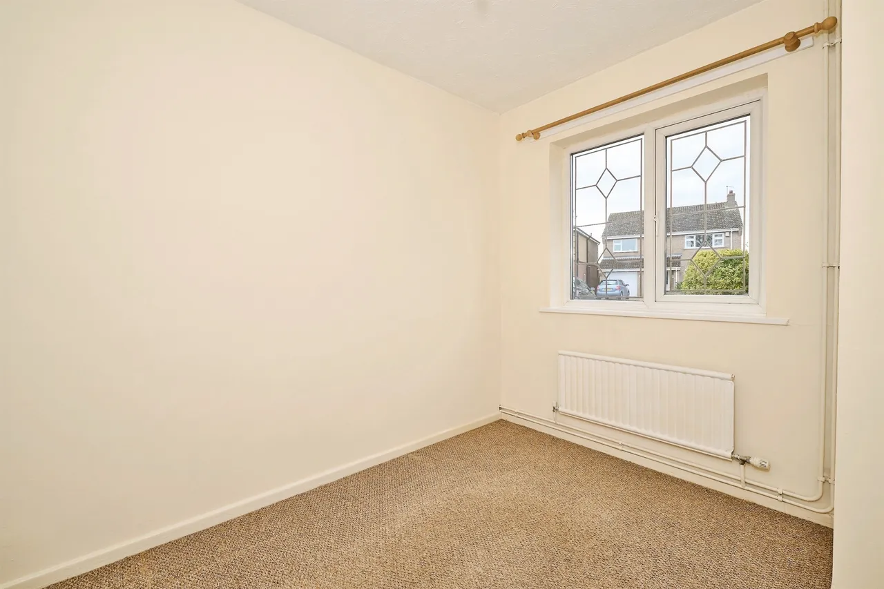 Knights End Road, March, PE15, photo 13