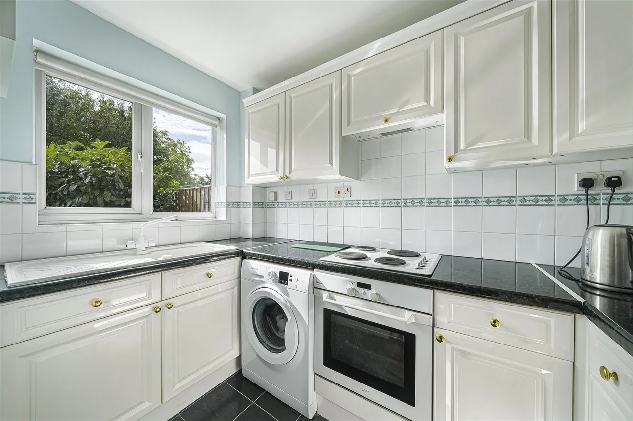 Knights Manor Way, Dartford, DA1, photo 5