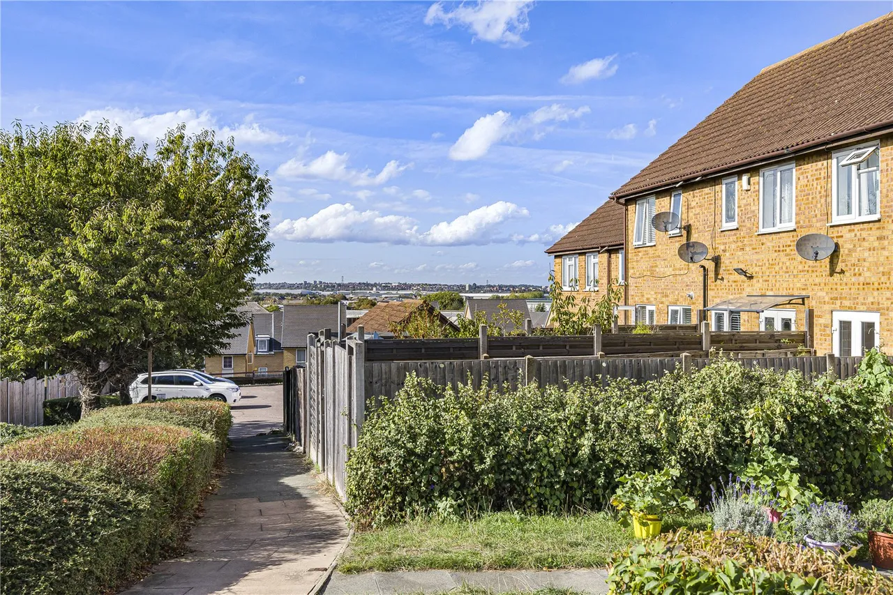 Knights Manor Way, Dartford, DA1, photo 16