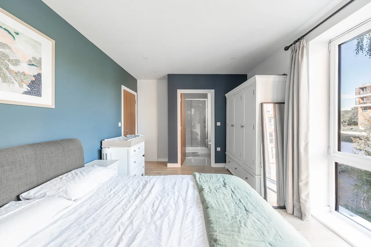 Edgware, HA8, photo 11