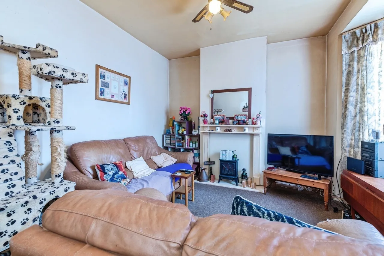 Gillingham Road, Gillingham, ME7, photo 13