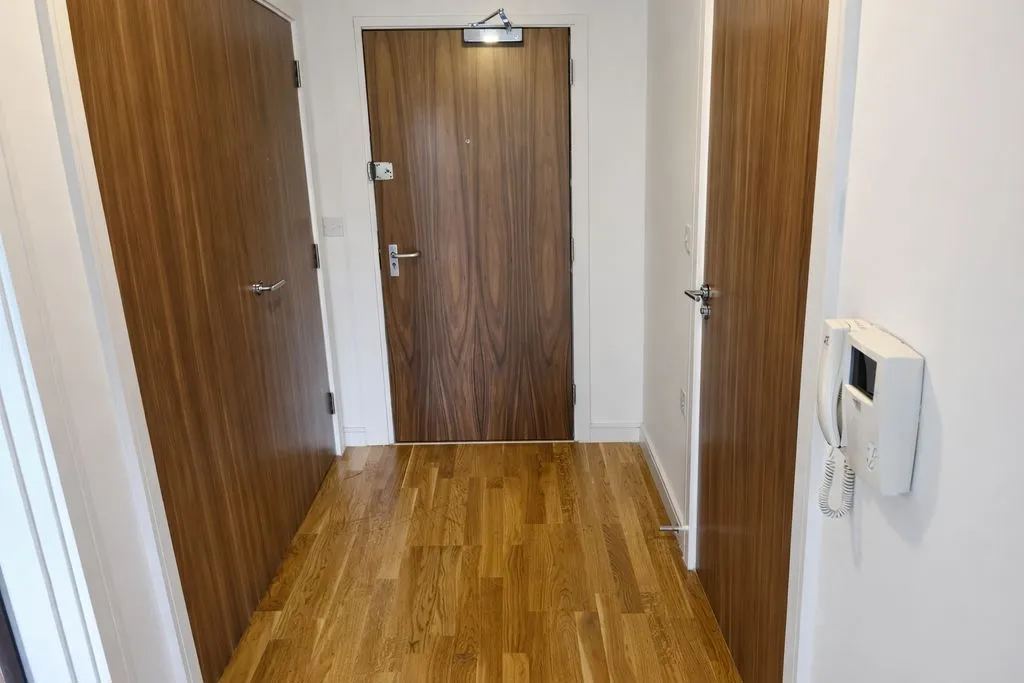 Brunel Court Green Lane, Edgware HA8 8YT, photo 10