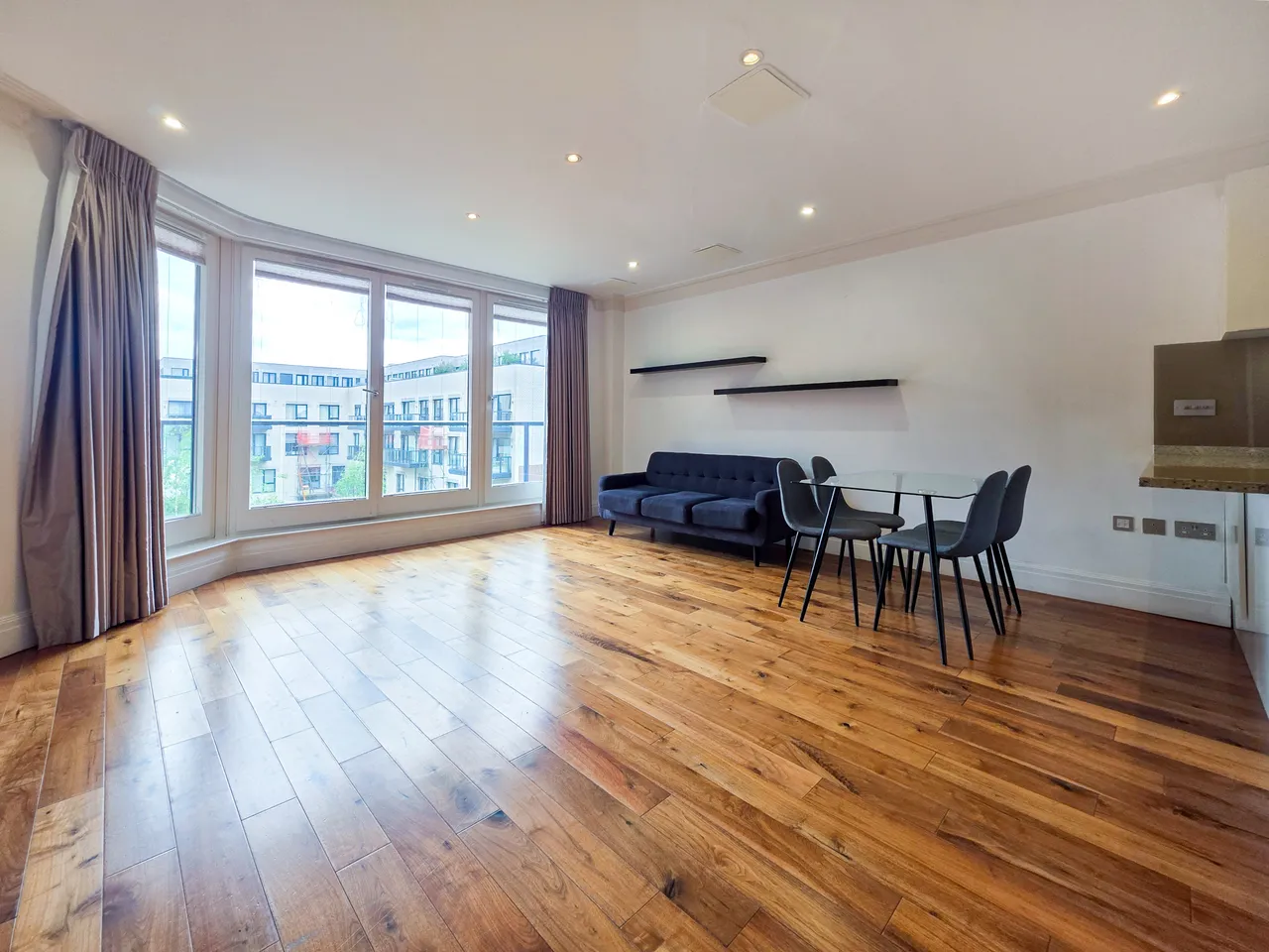 West Heath Place, London, NW11, photo 6
