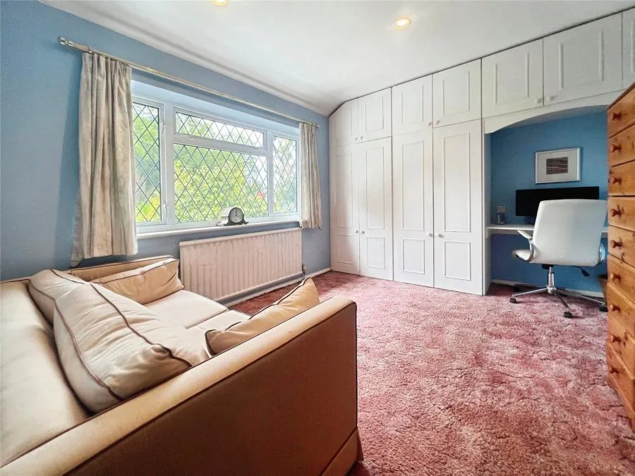 Winton Road, Aldershot, GU11, photo 11