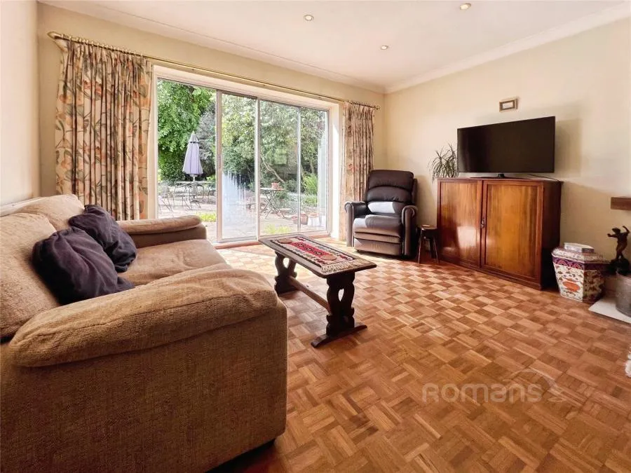 Winton Road, Aldershot, GU11, photo 16