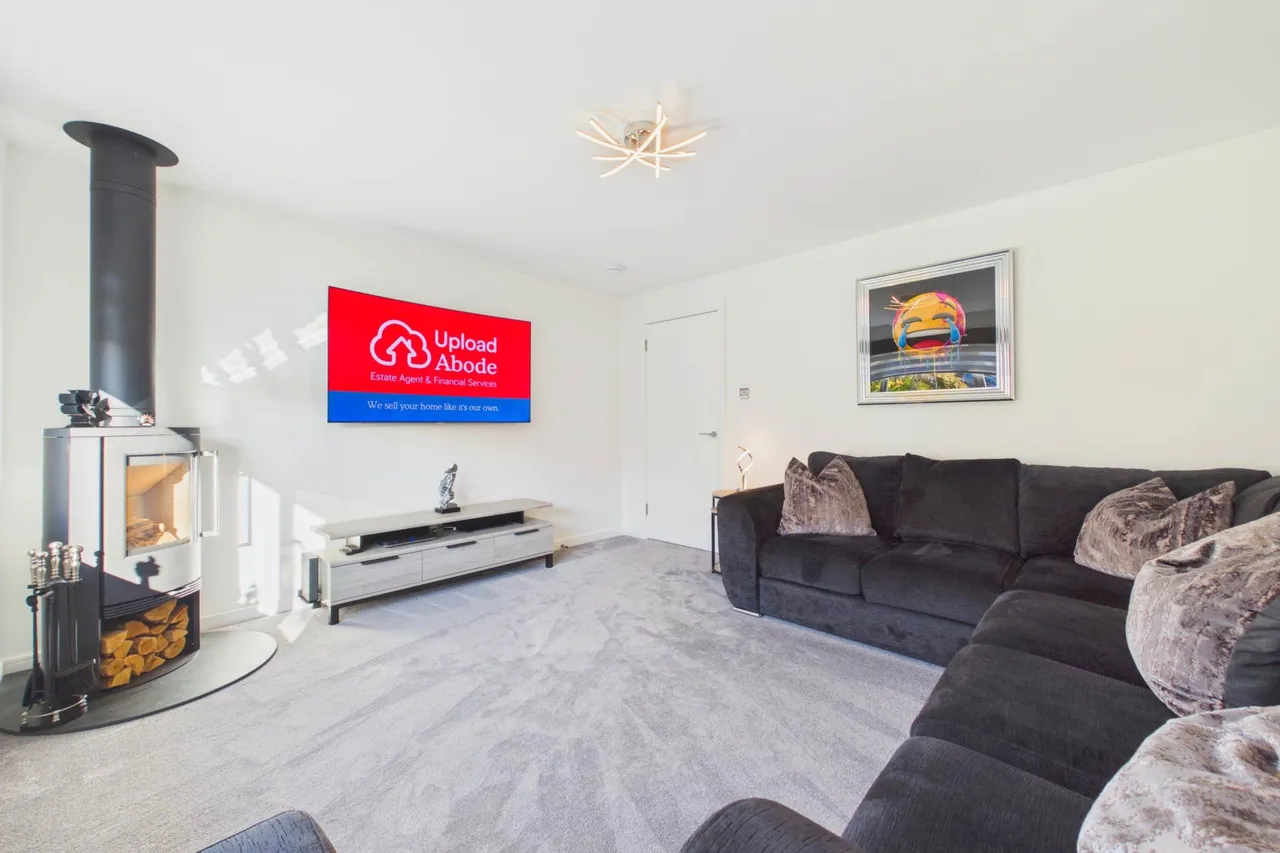 Brora Crescent, Hamilton, photo 3