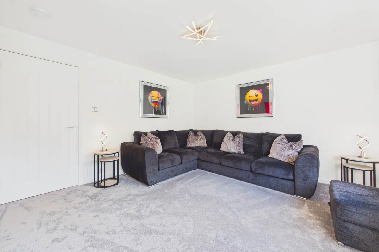 Brora Crescent, Hamilton, photo 4
