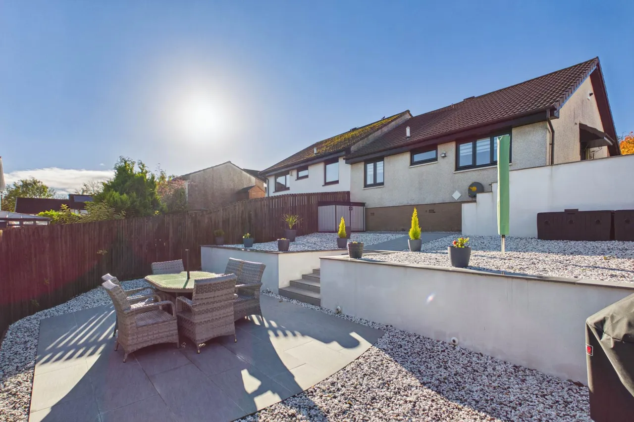 Brora Crescent, Hamilton, photo 18