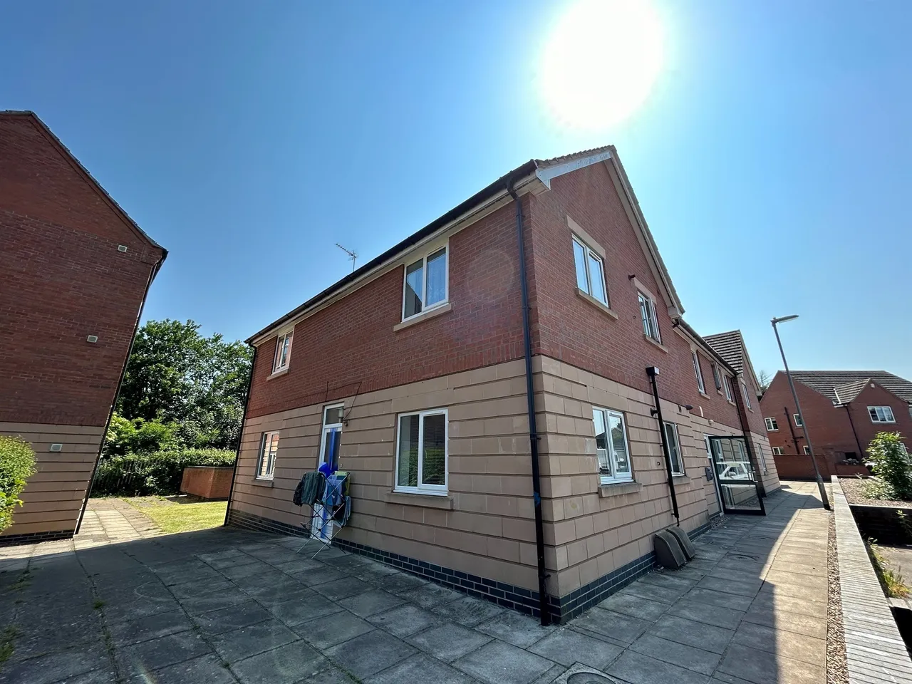 2 bed flat for sale — The Hedgerows, Sleaford