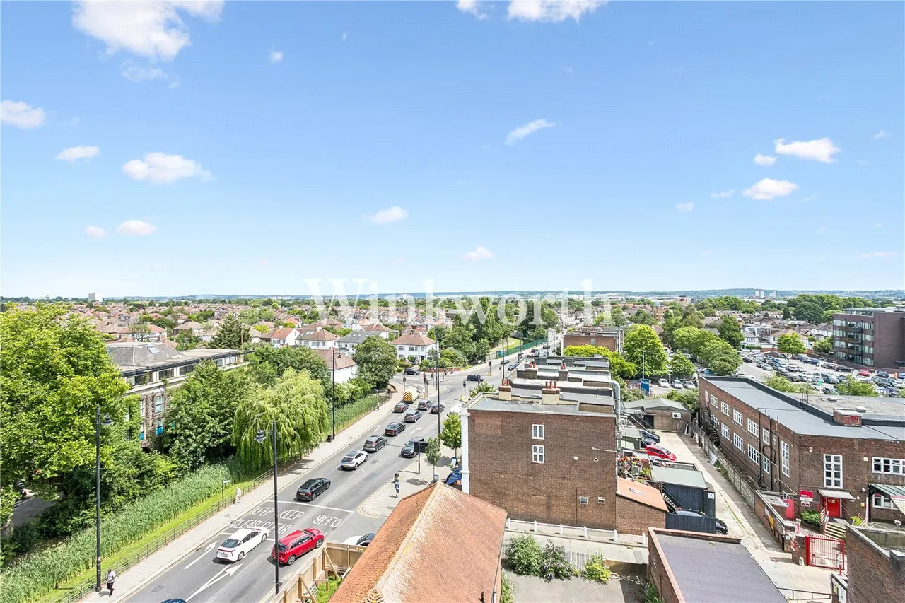 Colman Parade, Enfield, EN1, photo 13