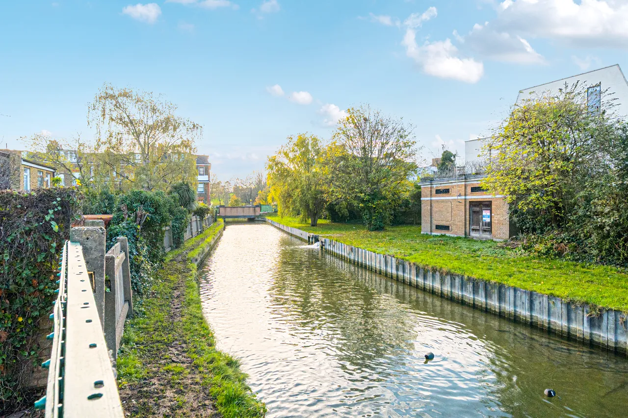Lothair Road North, London, N4, photo 6