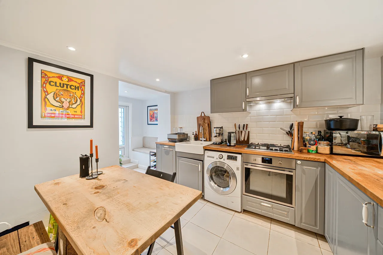 Lothair Road North, London, N4, photo 7