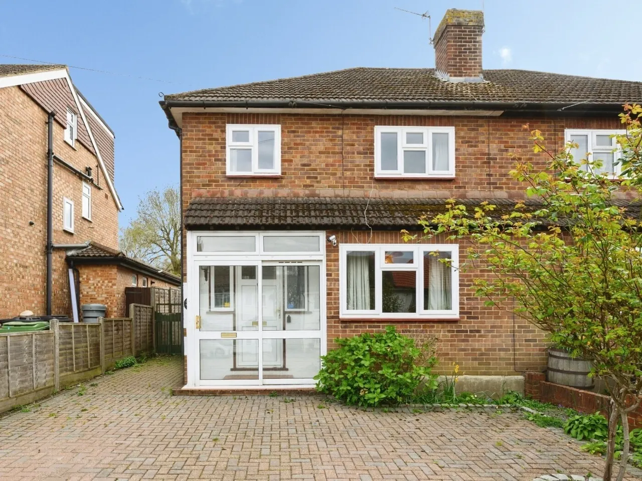 Lodge Road, Fetcham, KT22, photo 9