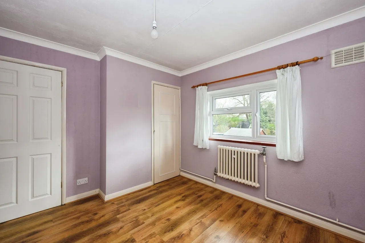 Lodge Road, Fetcham, KT22, photo 10