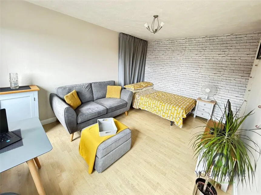 Apeldoorn Drive, Wallington, SM6, photo 4