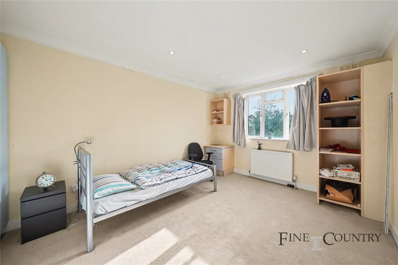 Fordwych Road, London, photo 6