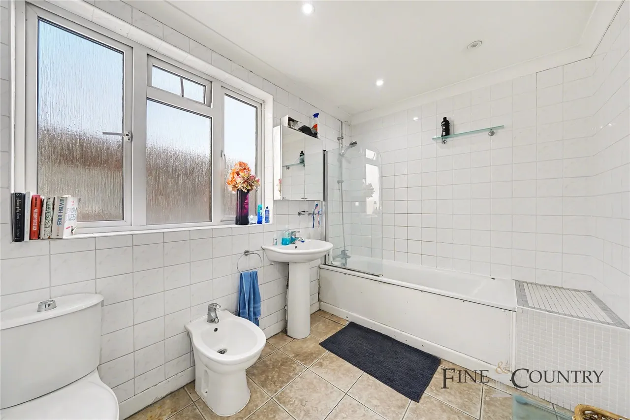 Fordwych Road, London, photo 9