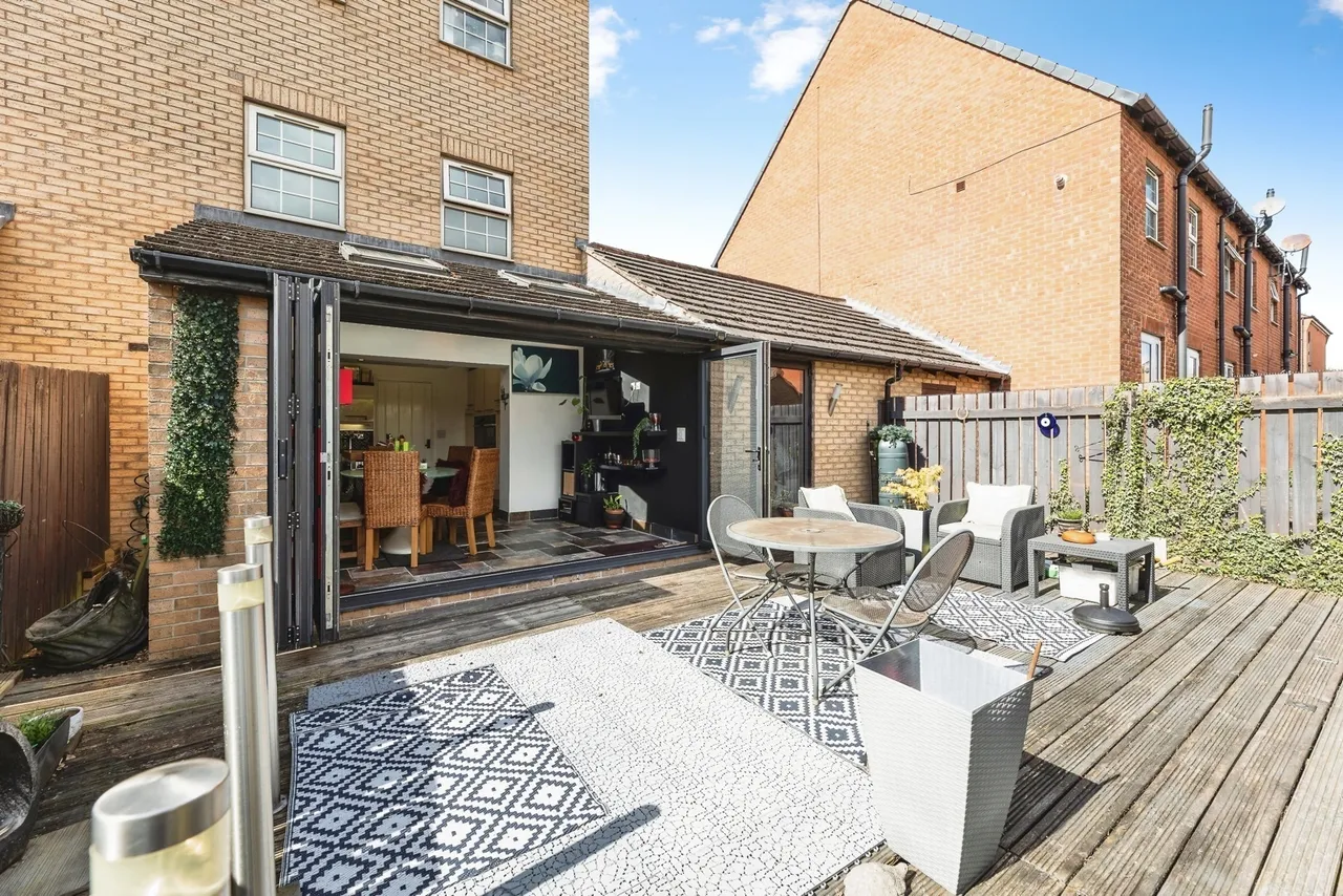 Bretton Close, Brierley, Barnsley, S72, photo 6