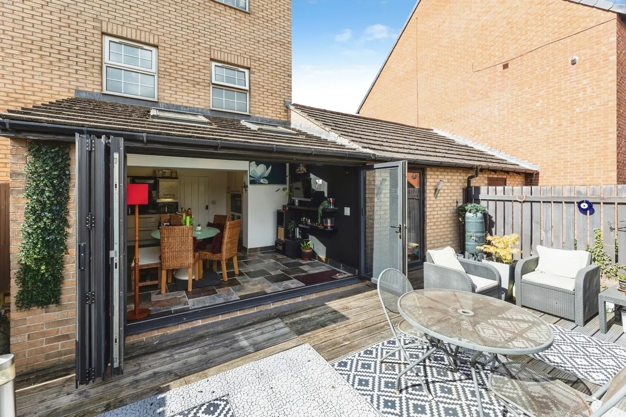Bretton Close, Brierley, Barnsley, S72, photo 7