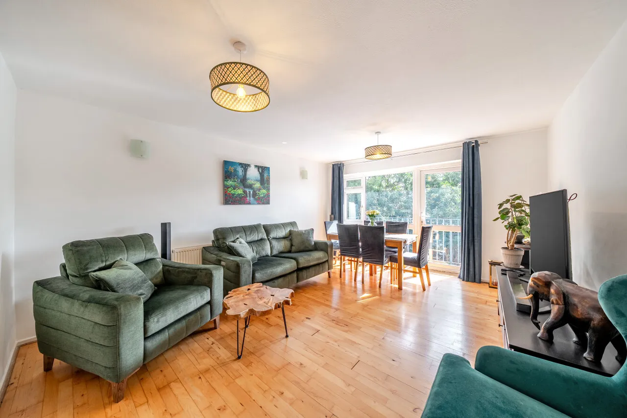 2 bed flat for sale, Leigham Court Road, Streatham, SW16