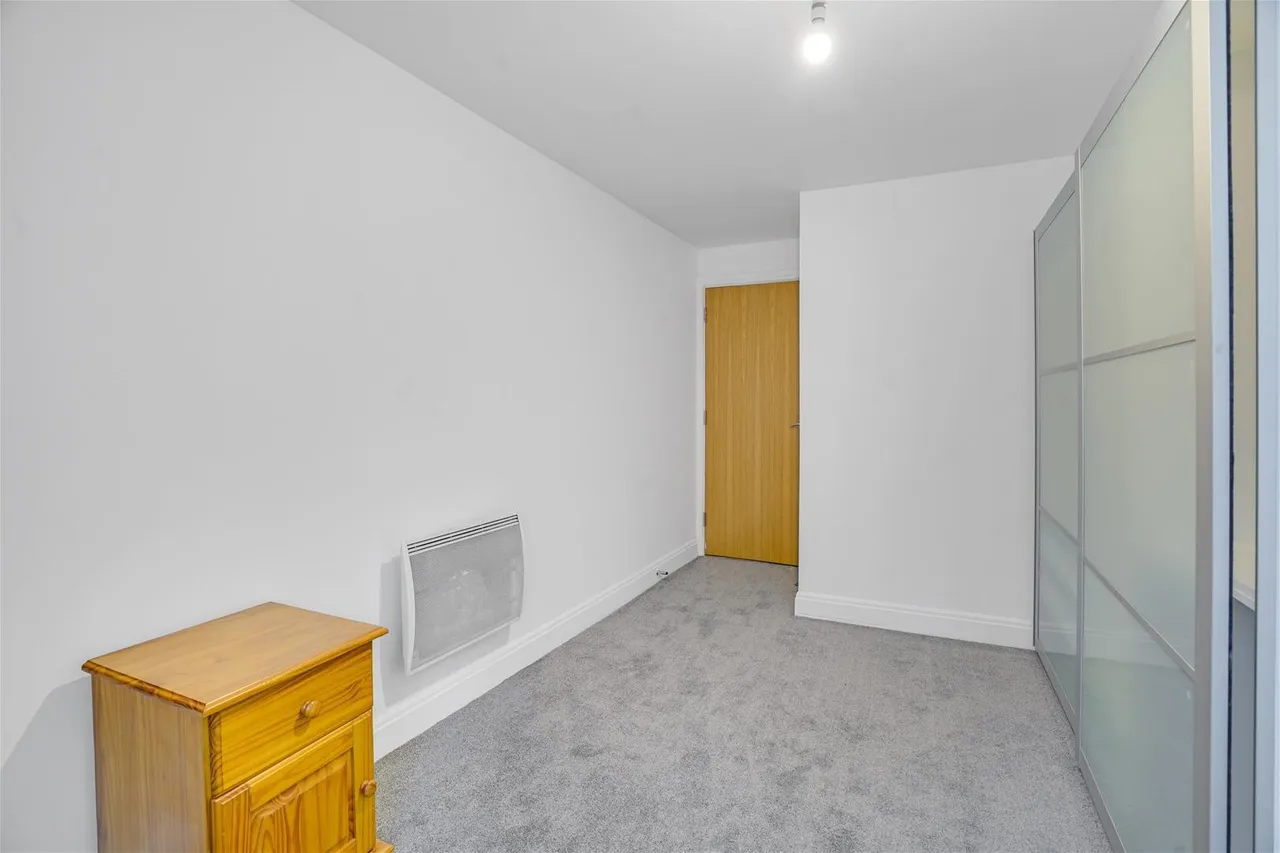 Winchester Road, London, photo 13