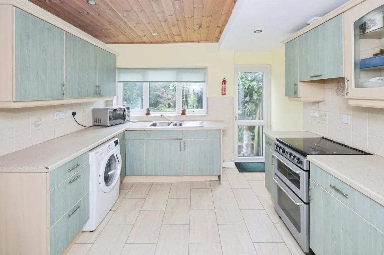 Aylesbury Road, Hockley Heath, B94, photo 4