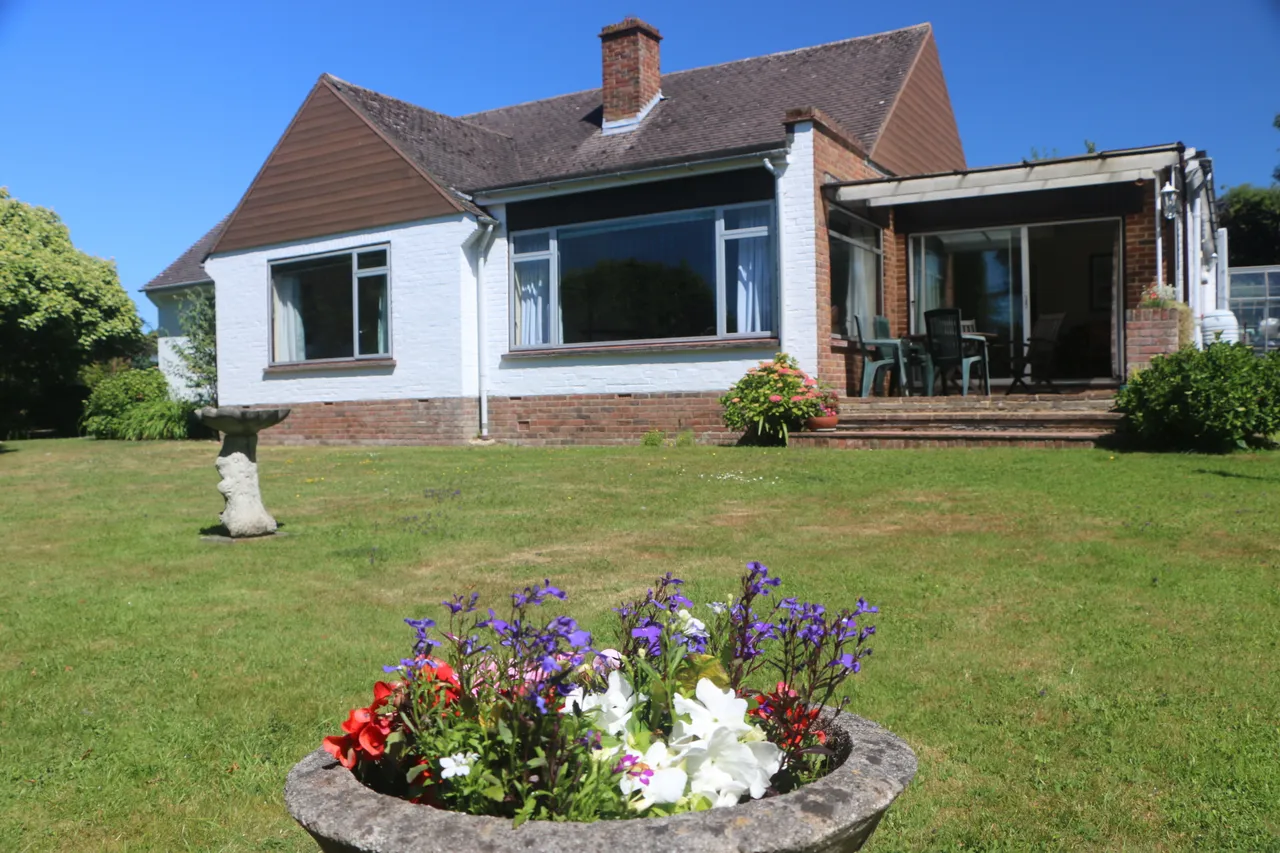 Maturin Close, Lymington, Hampshire, SO41, photo 9
