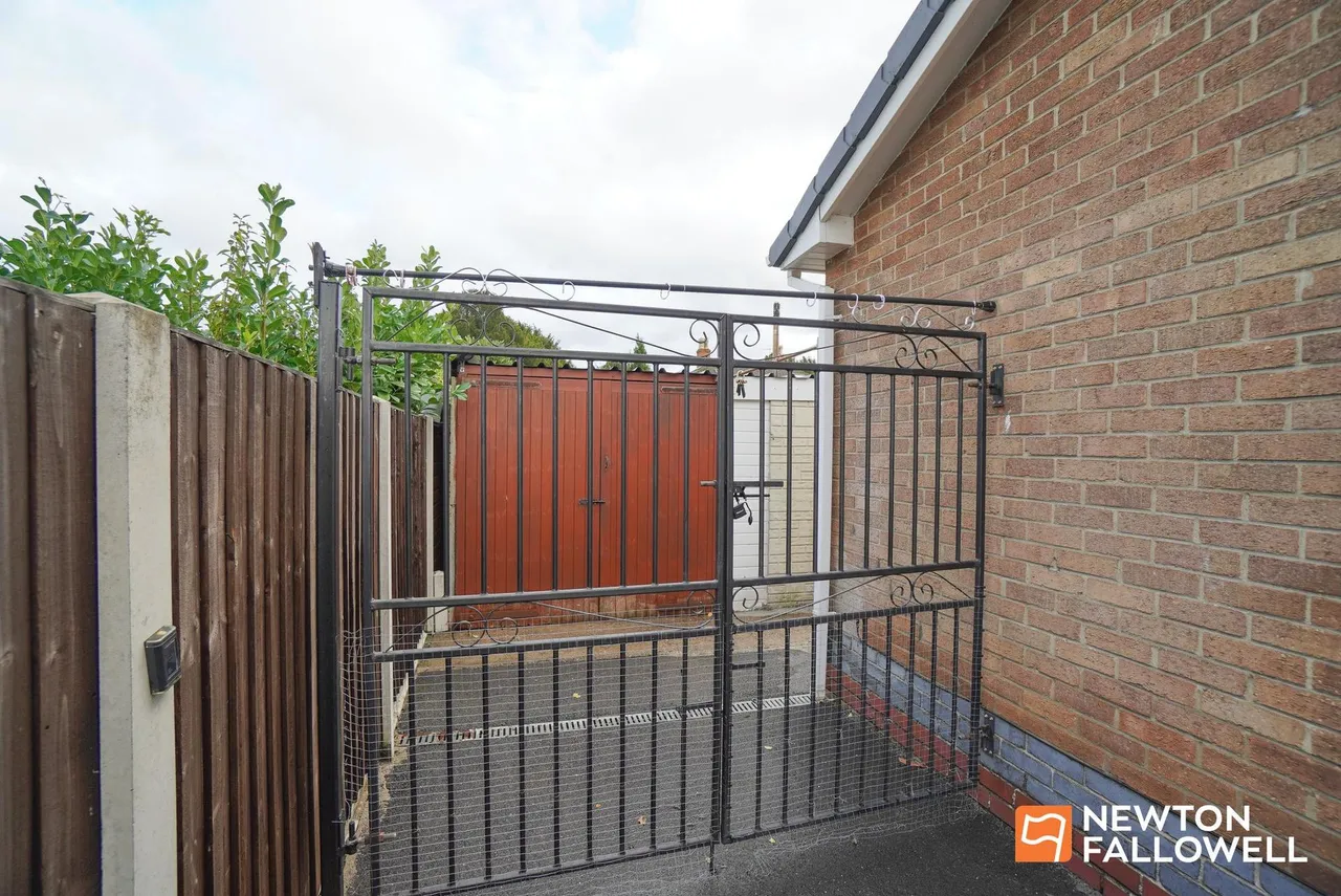 Wesley Close, Hathern, LE12, photo 11