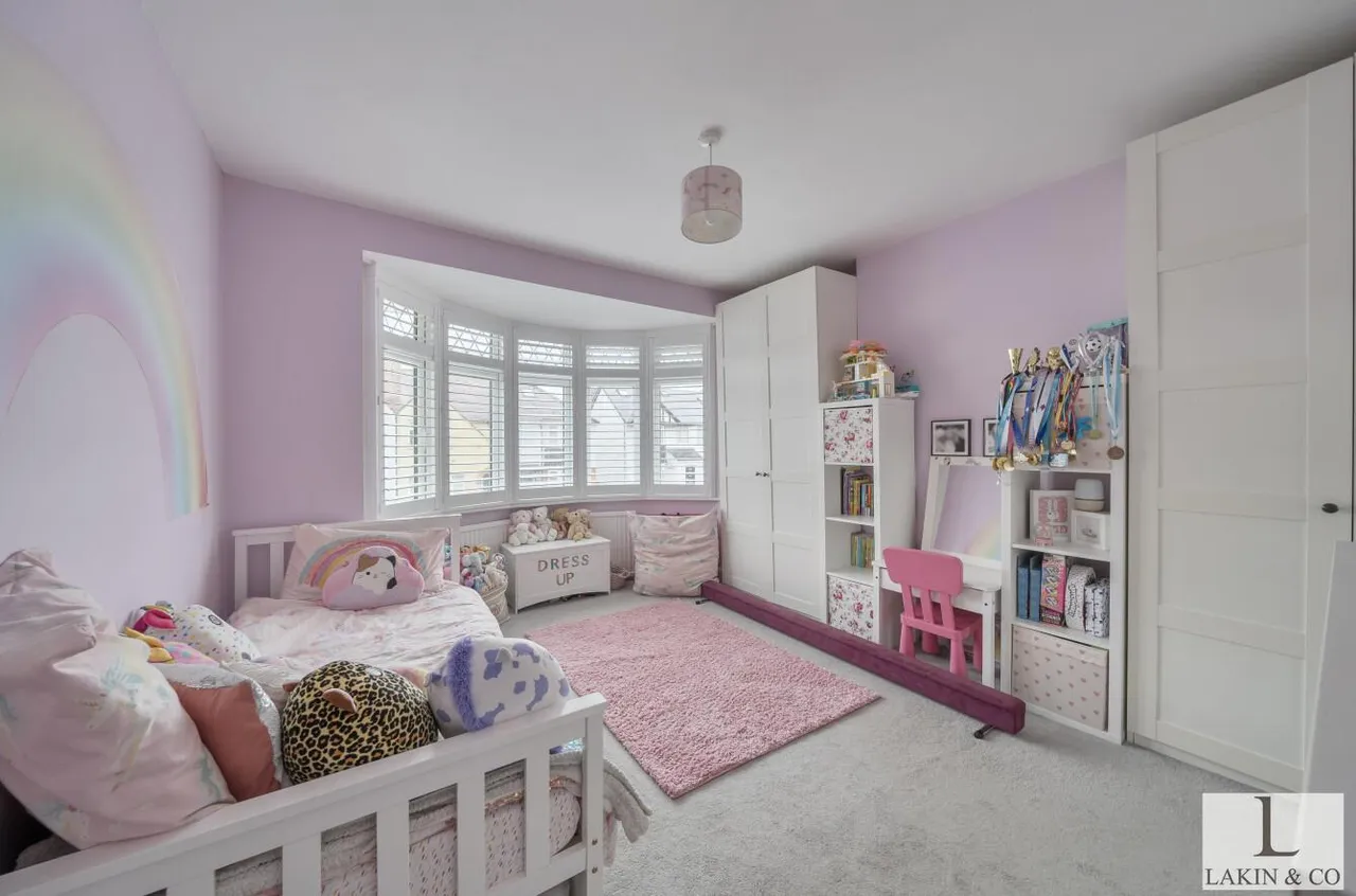Granville Road, Hillingdon, UB10 9AG, photo 14