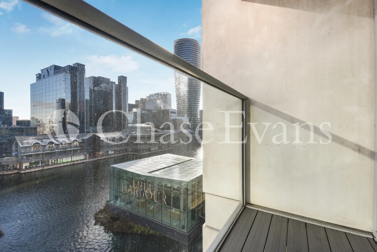 Pan Peninsula Square, Canary Wharf, E14, photo 8